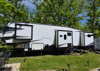 Image of Driver's Side of Camper showing 3 Slide Outs.