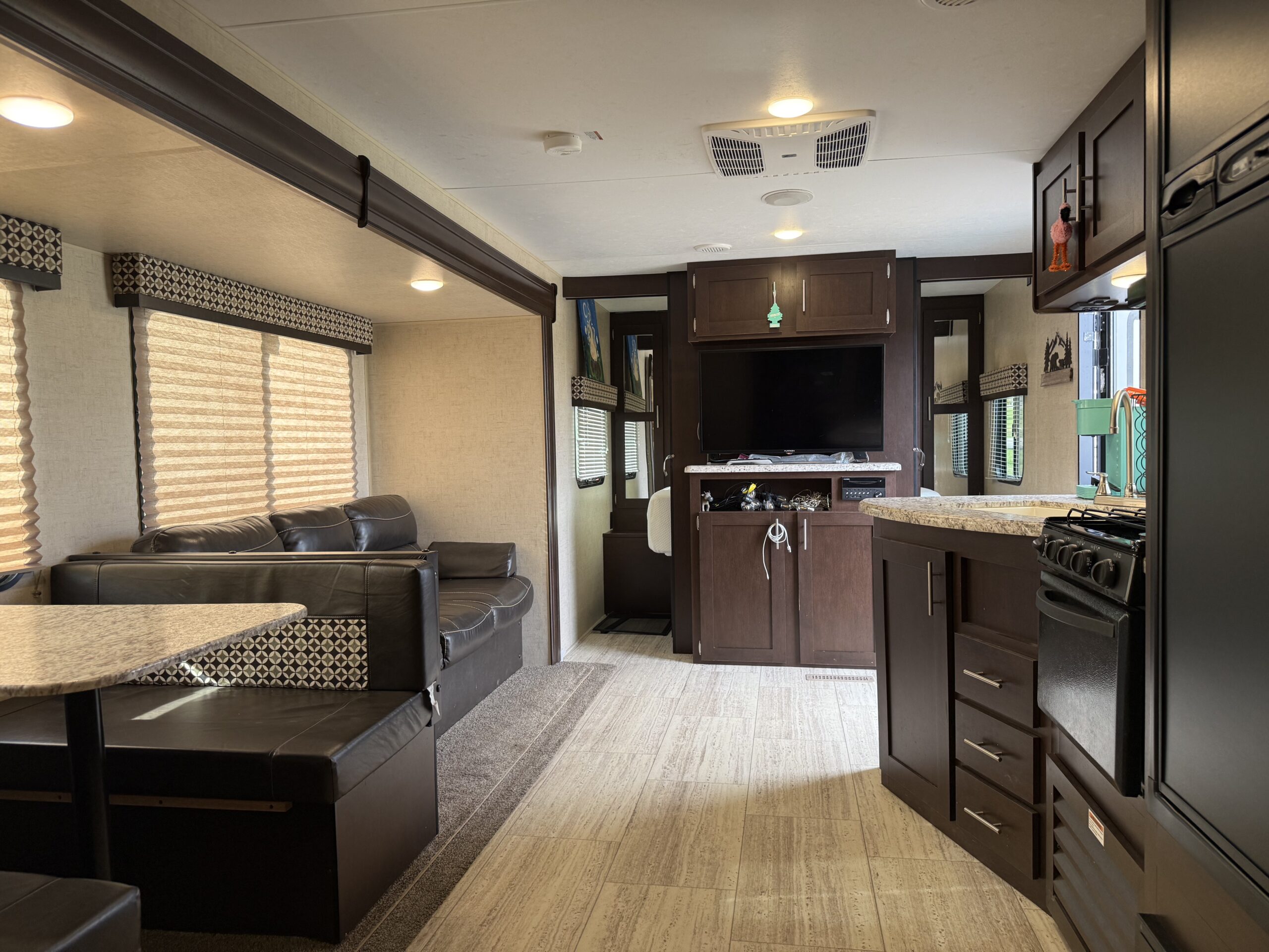 2018 Sportsmen Travel Trailer - Double G RV Park